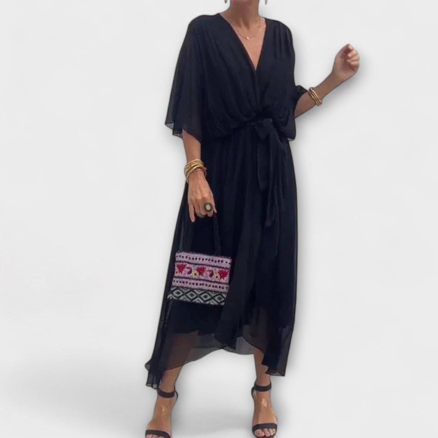 Amoura - Abito in chiffon con scollatura a V